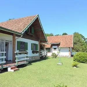  Casa de Férias Chalé Do Tio Tom - Residencia Em Condomínio Brasil